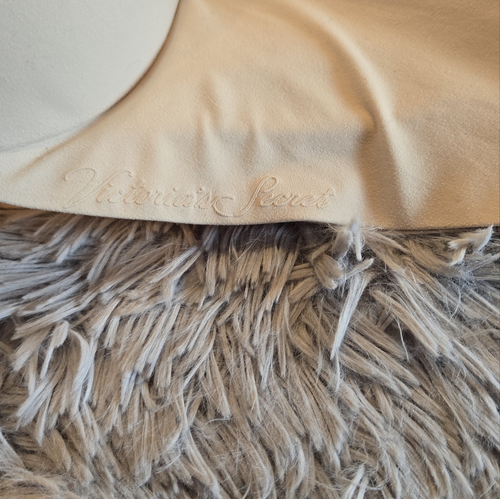 Victoria's Secret Perfect Shape Cream Color Bra Size 38DD - Picture 10 of 14